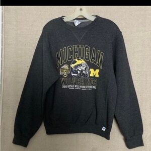 University Of Michigan Wolverines Buffalo Wild Wings Citrus Bowl Sweatshirt S
